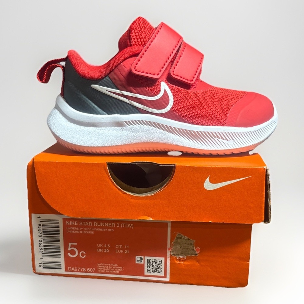 NIKE Kids' Star Runner 3 Shoe, Unisex Kid's Sneaker Size 5c